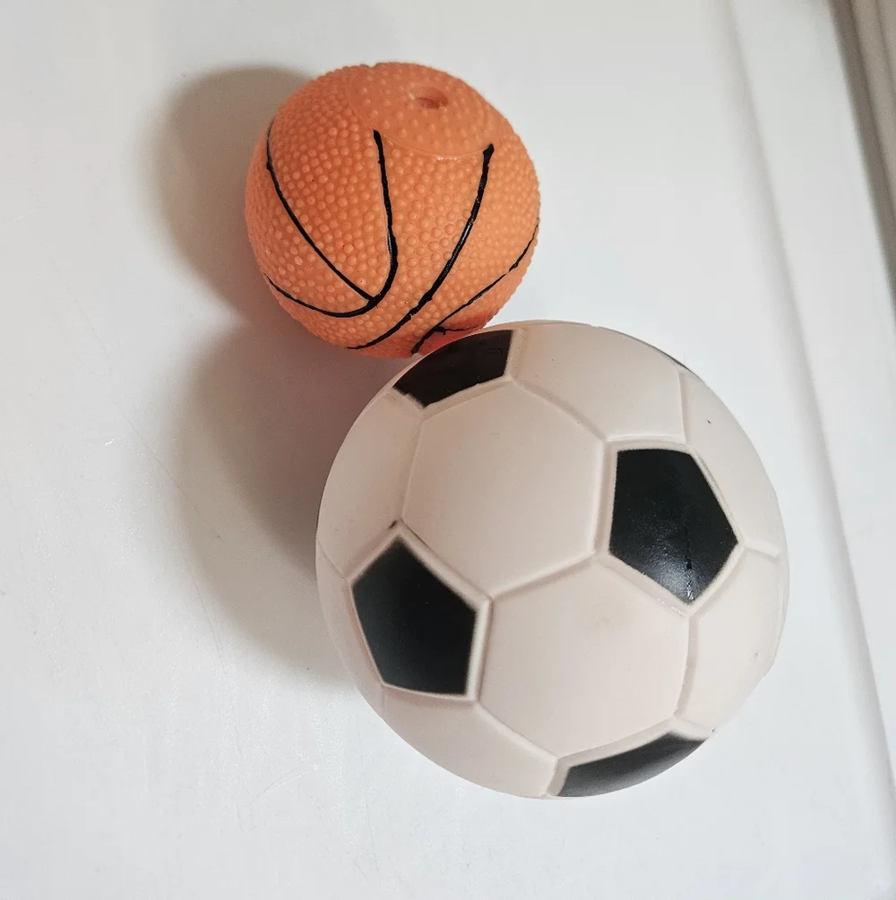 No Label dog toys